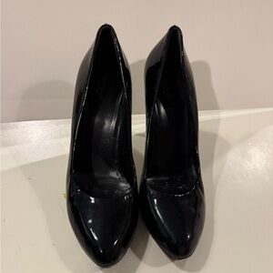 Gucci Women's Black patent Pumps